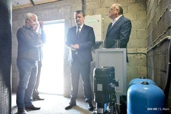 Simović u Nikšiću otvorio vodovod u Prijespi Simović u Nikšiću otvorio vodovod u Prijespi