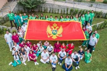 Zaposleni u Domu starih u Risnu ostaju u izolaciji Zaposleni u Domu starih u Risnu ostaju u izolaciji