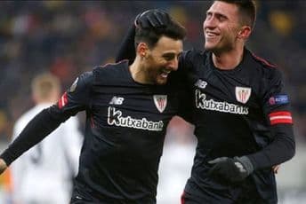 Aduriz okačio kopačke o klin Aduriz okačio kopačke o klin