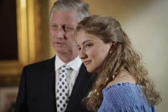 Belgijska princeza Elizabet se prijavljuje u vojnu školu Belgijska princeza Elizabet se prijavljuje u vojnu školu