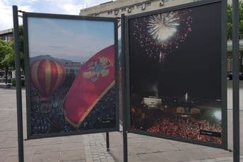 Izložba fotografija na Trgu nezavisnosti u čast 21. maja Izložba fotografija na Trgu nezavisnosti u čast 21. maja