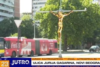 Na raskrsnici u Novom Beogradu razapet Isus Hrist Na raskrsnici u Novom Beogradu razapet Isus Hrist