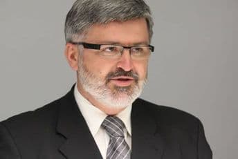 Jakič: Neobičan predlog crnogorske Vlade o dobijanju državljanstva Jakič: Neobičan predlog crnogorske Vlade o dobijanju državljanstva