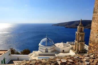 Rigorozni novi propisi: U Grčku mogu samo dvoje u jednom autu Rigorozni novi propisi: U Grčku mogu samo dvoje u jednom autu