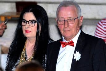 Rodilo se sedmo unuče pokojnog Olivera Dragojevića Rodilo se sedmo unuče pokojnog Olivera Dragojevića