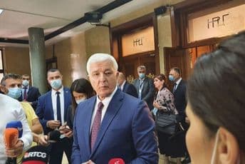Marković: Telefoni rade, Brnabić je mogla da pozove mene, Vučić Đukanovića Marković: Telefoni rade, Brnabić je mogla da pozove mene, Vučić Đukanovića