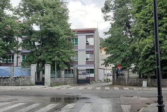 Za rekonstrukciju Internog odjeljenja bolnice “Danilo I” 80.000 australijskih dolara Za rekonstrukciju Internog odjeljenja bolnice “Danilo I” 80.000 australijskih dolara