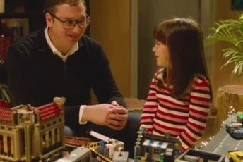 Srbija: Opozicija traži zabranu predizbornog spota SNS-a zbog zloupotrebe djece Srbija: Opozicija traži zabranu predizbornog spota SNS-a zbog zloupotrebe djece