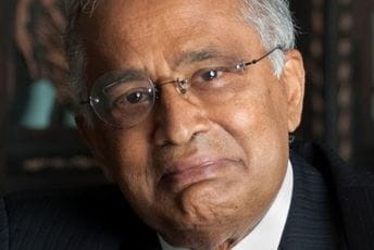 Dodjela počasnog doktorata Univerziteta Crne Gore na prijedlog Vijeća Mašinskog fakulteta Dodjela počasnog doktorata Univerziteta Crne Gore na prijedlog Vijeća Mašinskog fakulteta