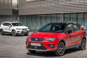 ANB mijenja 25 starih vozila za dva nova džipa ANB mijenja 25 starih vozila za dva nova džipa