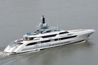 U Porto Montenegro uplovila megajahta „Galactica Super Nova“ U Porto Montenegro uplovila megajahta „Galactica Super Nova“