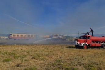 Podgorički i nikšićki vatrogasci podržali SPC Podgorički i nikšićki vatrogasci podržali SPC