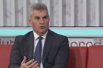 Brajović: Zajedno ćemo uspjeti da saniramo posljedice epidemije po ekonomiju Brajović: Zajedno ćemo uspjeti da saniramo posljedice epidemije po ekonomiju