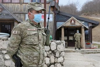 Pomorci prijete štrajkom glađu u karantinu Pomorci prijete štrajkom glađu u karantinu