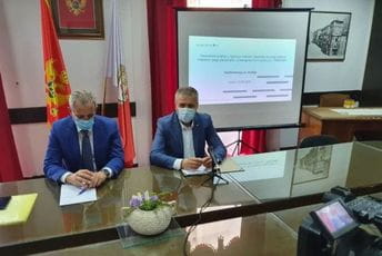 Aprcović: Kotor je bila među najuspješnijim opštinama u Crnoj Gori kao partner u realizaciji brojnih EU projekata Aprcović: Kotor je bila među najuspješnijim opštinama u Crnoj Gori kao partner u realizaciji brojnih EU projekata