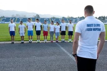 Preko 72 godine dragocjenog iskustva i 12 godina samostalnog rada i izvanrednih rezultata Preko 72 godine dragocjenog iskustva i 12 godina samostalnog rada i izvanrednih rezultata