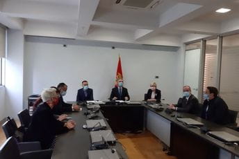 Specijalnim bolnicama Risan i Dobrota, kao i Domu zdravlja Tivat milion eura za energetsku efikasnost Specijalnim bolnicama Risan i Dobrota, kao i Domu zdravlja Tivat milion eura za energetsku efikasnost