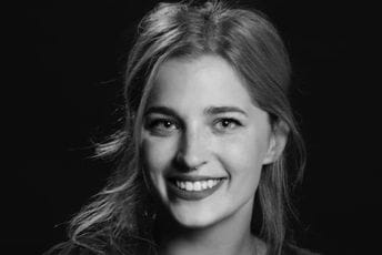 U maloj bočici otrov stoji Lidija Kordić