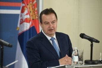 Dačić: Joanikije da se pozabavi Krivokapićem, jer je on na insistiranje Crkve došao na vlast
