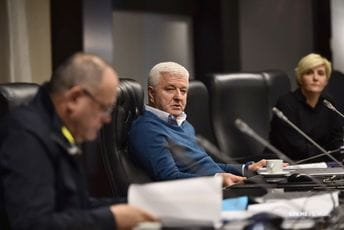 Za turističke preduzetnike 100 odsto subvencije jun, 50 odsto za ugostitelje Za turističke preduzetnike 100 odsto subvencije jun, 50 odsto za ugostitelje