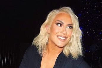 Neprepoznatljiva: Pjevačica promijenila stil, a nekada je pjevala "Sve oko mene je grijeh" Neprepoznatljiva: Pjevačica promijenila stil, a nekada je pjevala "Sve oko mene je grijeh"