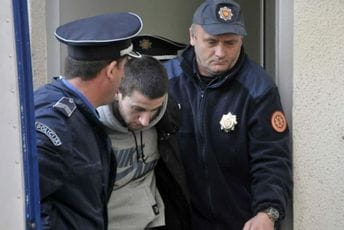 Čogurić osuđen na 20 godina zatvora za ubistvo braće Ćulafić Čogurić osuđen na 20 godina zatvora za ubistvo braće Ćulafić