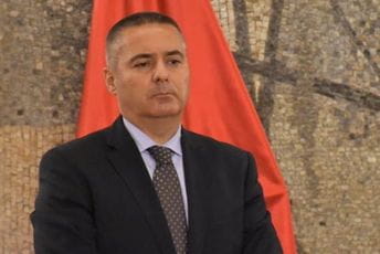 Veljović: Policija neće obezbjeđivati javna okupljanja na kojima se ne poštuje mjera NKT Veljović: Policija neće obezbjeđivati javna okupljanja na kojima se ne poštuje mjera NKT