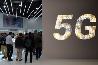 Tviter agresivnije pregleda objave koje 5G mrežu povezuju sa virusom korona Tviter agresivnije pregleda objave koje 5G mrežu povezuju sa virusom korona