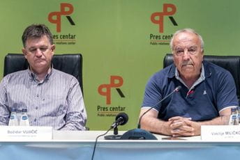 Džaković da pozove Đukanovića da poslanici DPS-a potpiše Inicijativu za otvorene liste Džaković da pozove Đukanovića da poslanici DPS-a potpiše Inicijativu za otvorene liste