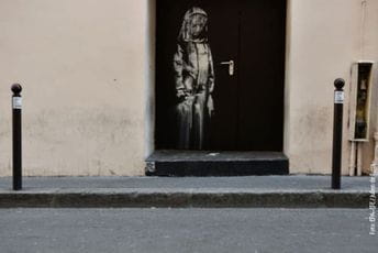 Italijanska policija pronašla vrata sa Benksijevim muralom ukradena prije godinu dana u Parizu Italijanska policija pronašla vrata sa Benksijevim muralom ukradena prije godinu dana u Parizu