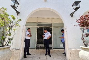 Novoformirana većina u SO Budva zakazala sjednicu u TN Slovenska plaža Novoformirana većina u SO Budva zakazala sjednicu u TN Slovenska plaža