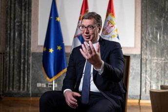Vučić o Crnoj Gori: Testirali su 18.000 ljudi, sve su to brzi testovi Vučić o Crnoj Gori: Testirali su 18.000 ljudi, sve su to brzi testovi