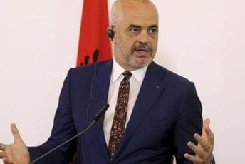 Raste broj oboljelih i u Albaniji: Rama prijeti novim mjerama Raste broj oboljelih i u Albaniji: Rama prijeti novim mjerama