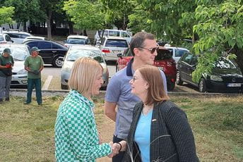 Damjanović: Pomoćićemo IT kompanije osnivanjem Fonda za inovacije Damjanović: Pomoćićemo IT kompanije osnivanjem Fonda za inovacije