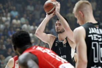 Košarkaš Partizana pozitivan na koronavirus Košarkaš Partizana pozitivan na koronavirus