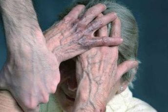 Oboljela sam od batina, a nije ni čudo - 20 godina sam trpjela nasilje Oboljela sam od batina, a nije ni čudo - 20 godina sam trpjela nasilje