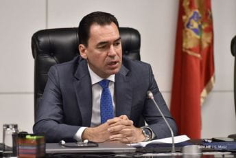 Pažin: Stan u Podgorici stekao sam u potpunosti zakonito Pažin: Stan u Podgorici stekao sam u potpunosti zakonito