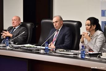 Radulović i Raonić: EU odgovorila na treće mandate i v.d. stanja Radulović i Raonić: EU odgovorila na treće mandate i v.d. stanja