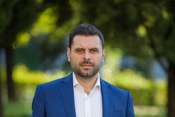 Vujović: Možda DF uvede i vize za ulazak u Zetu, Budvu, Berane…