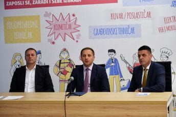 U srednjim školama 9.000 mjesta, upis elektronski U srednjim školama 9.000 mjesta, upis elektronski