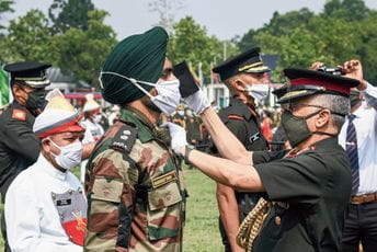 Sukob Indije i Kine, ubijeno najmanje 20 vojnika Sukob Indije i Kine, ubijeno najmanje 20 vojnika