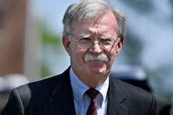 Bolton: Ako Tramp pobijedi, SAD bi mogle da se povuku iz NATO