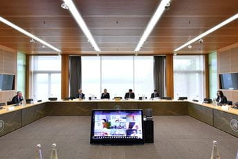 Fudbalska zajednica radila je sinhronizovano Fudbalska zajednica radila je sinhronizovano