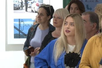 Otvorena izložba Dalibora Ševaljevića "Tivat u doba korone" Otvorena izložba Dalibora Ševaljevića "Tivat u doba korone"