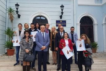 Pomorski fakultet Kotor nosilac aktivnosti od značaja za razvoj i inovacije u privredi i pomorskom obrazovanju Pomorski fakultet Kotor nosilac aktivnosti od značaja za razvoj i inovacije u privredi i pomorskom obrazovanju