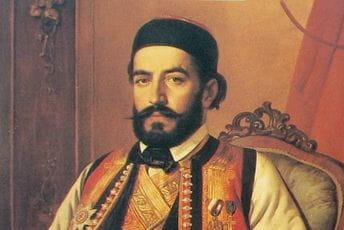 Čijoj kulturi pripada Njegoš: Evo šta misle u Crnoj Gori, a šta u Srbiji Čijoj kulturi pripada Njegoš: Evo šta misle u Crnoj Gori, a šta u Srbiji