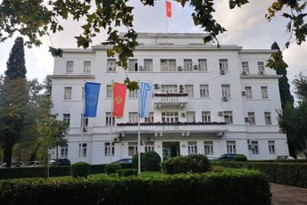 Formiran Savjet za unaprjeđenje poslovnog ambijenta u Podgorici Formiran Savjet za unaprjeđenje poslovnog ambijenta u Podgorici