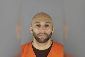 Pušten i drugi policajac optužen u slučaju Flojd Pušten i drugi policajac optužen u slučaju Flojd