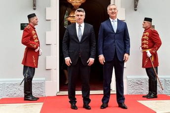 Đukanović dočekao Milanovića na Cetinju Đukanović dočekao Milanovića na Cetinju