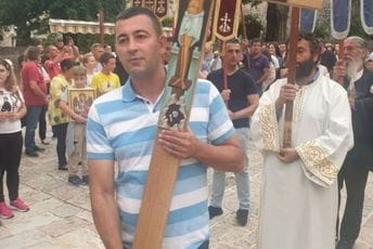 Policajcu sa litije prekinut radni odnos Policajcu sa litije prekinut radni odnos